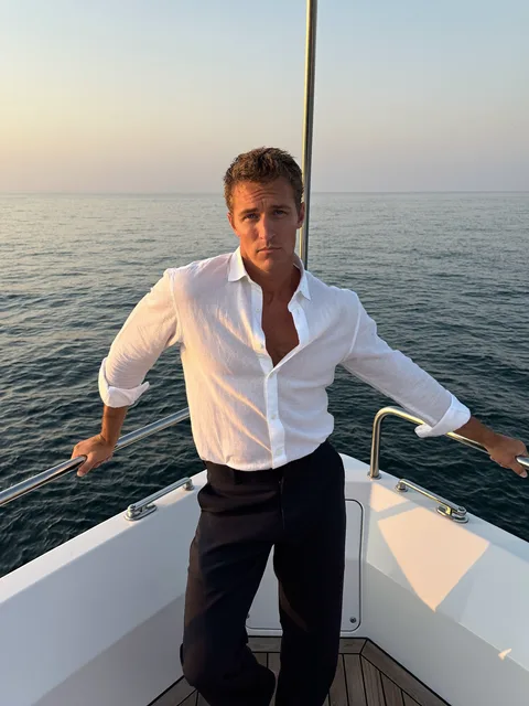 Yacht Deck: reference scene with a man